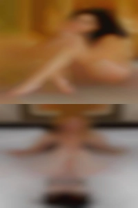 Blonde ads find naked swinger woman.
