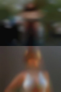 Sexy NSA Santa meet horny girls Fe.