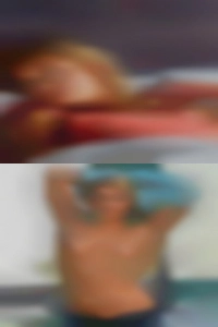 Loves recieving crazy swingers club head.
